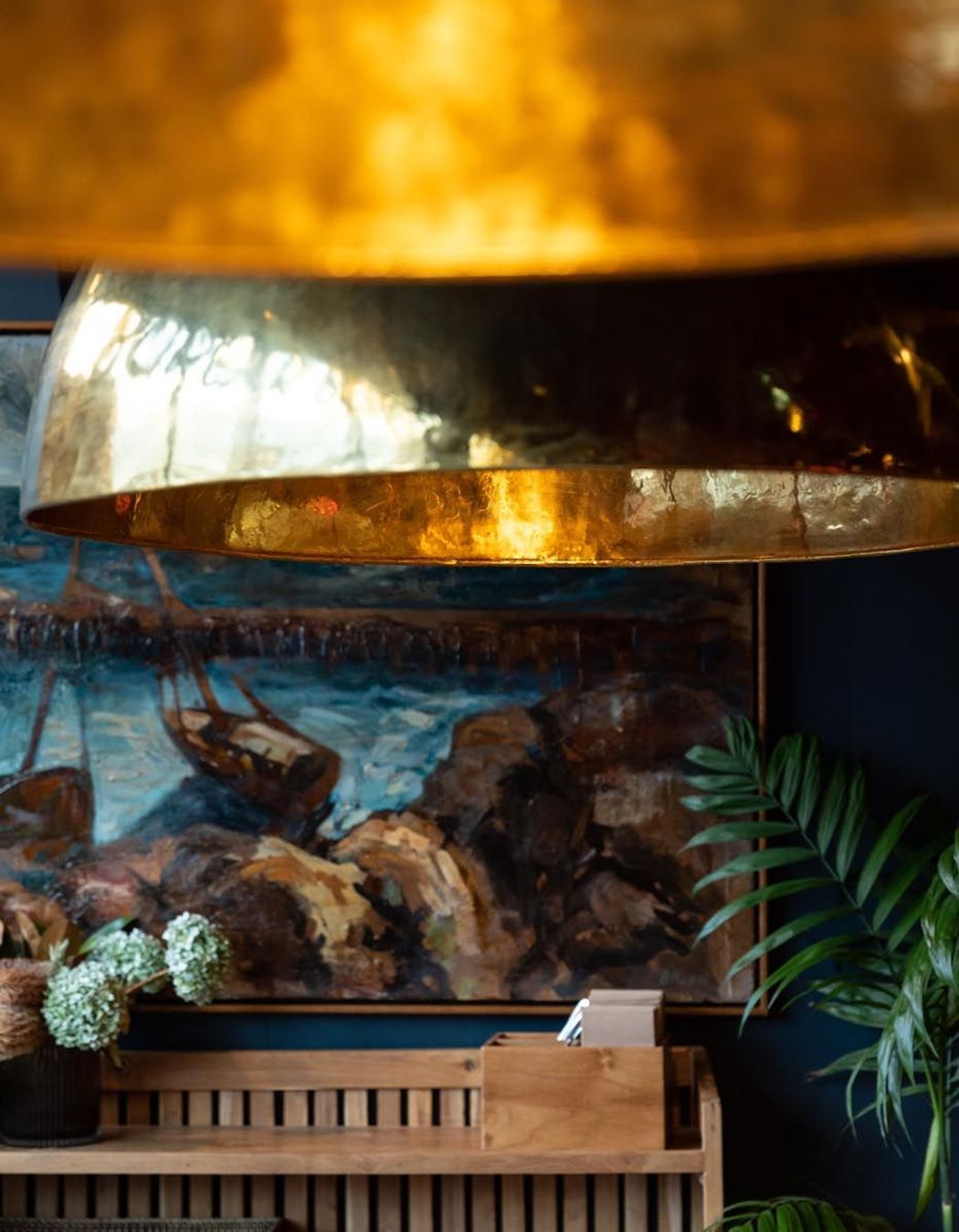 Burger Burger — Commercial Bay