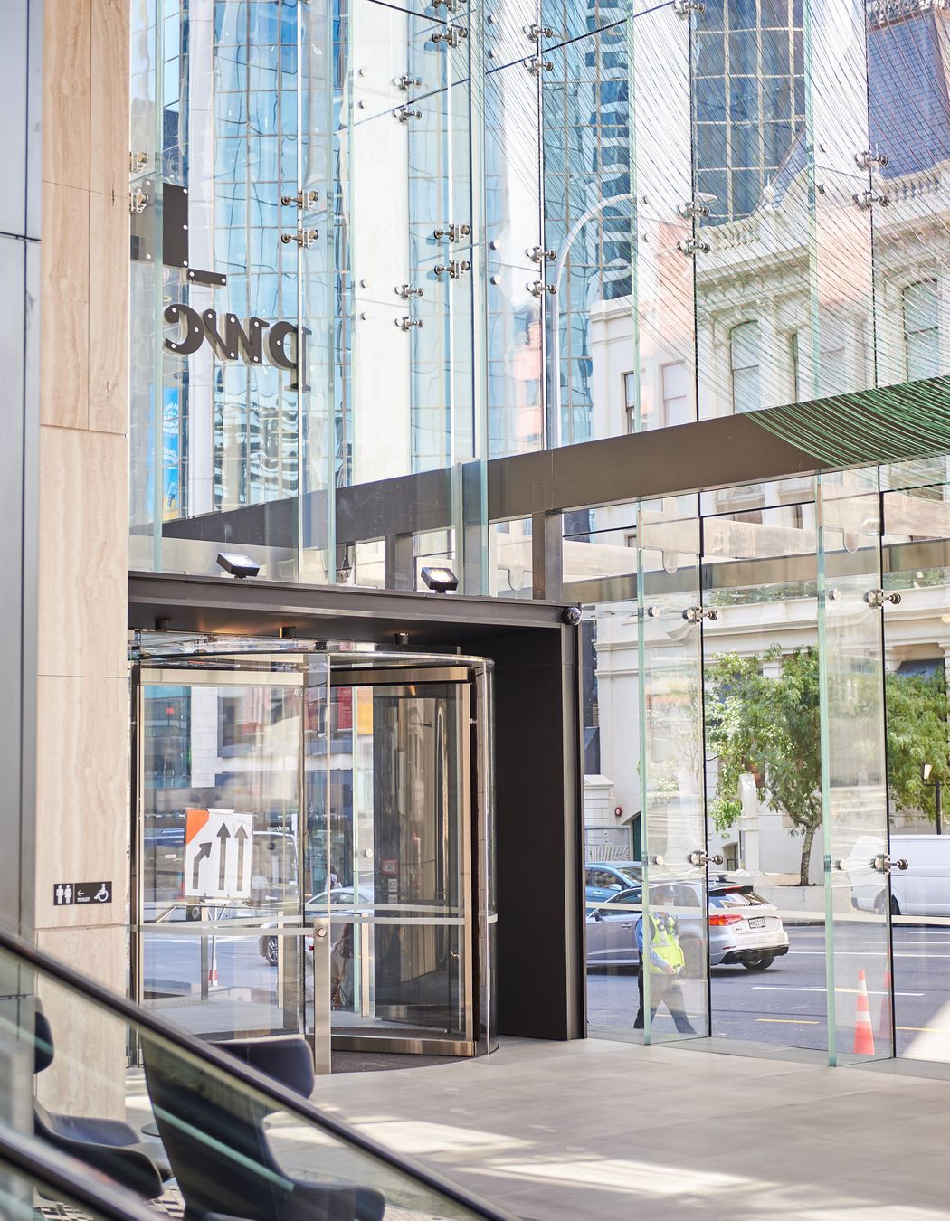 Commercial Bay - Street Lobby