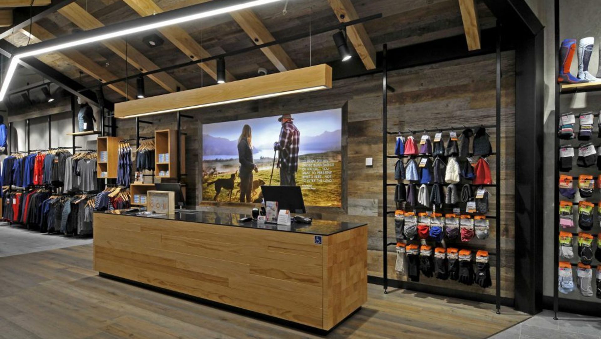 Icebreaker, Auckland Airport banner