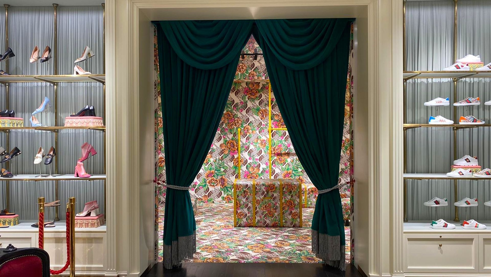 Gucci - Northface Pop Up banner