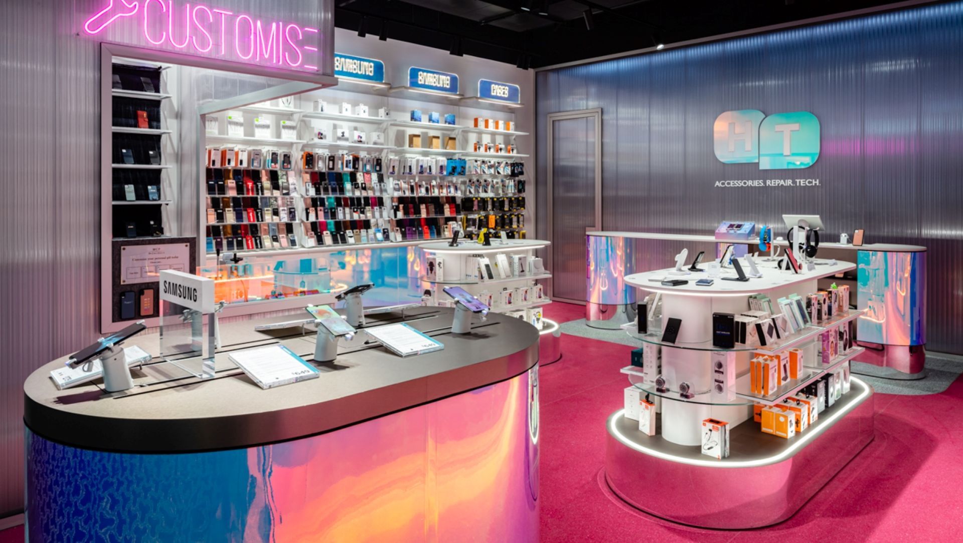 Happytel, Carindale QLD banner