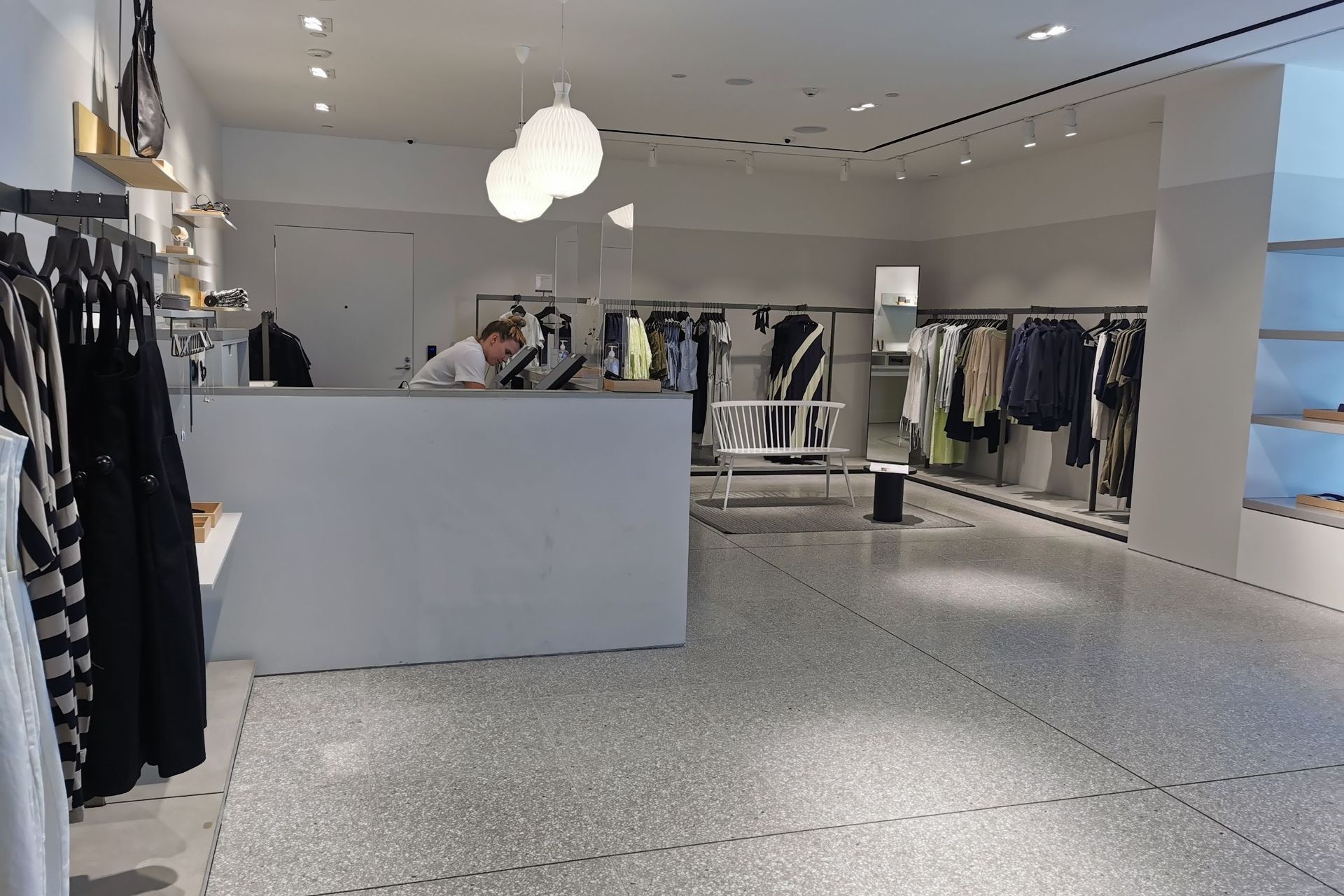 COS Westfield New Market