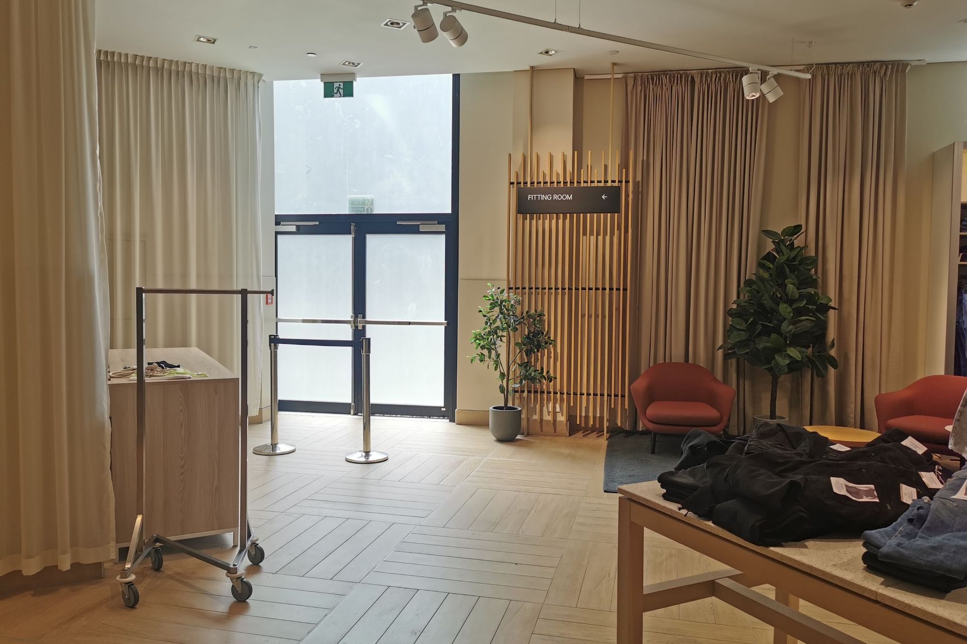 H&M Westfield New Market