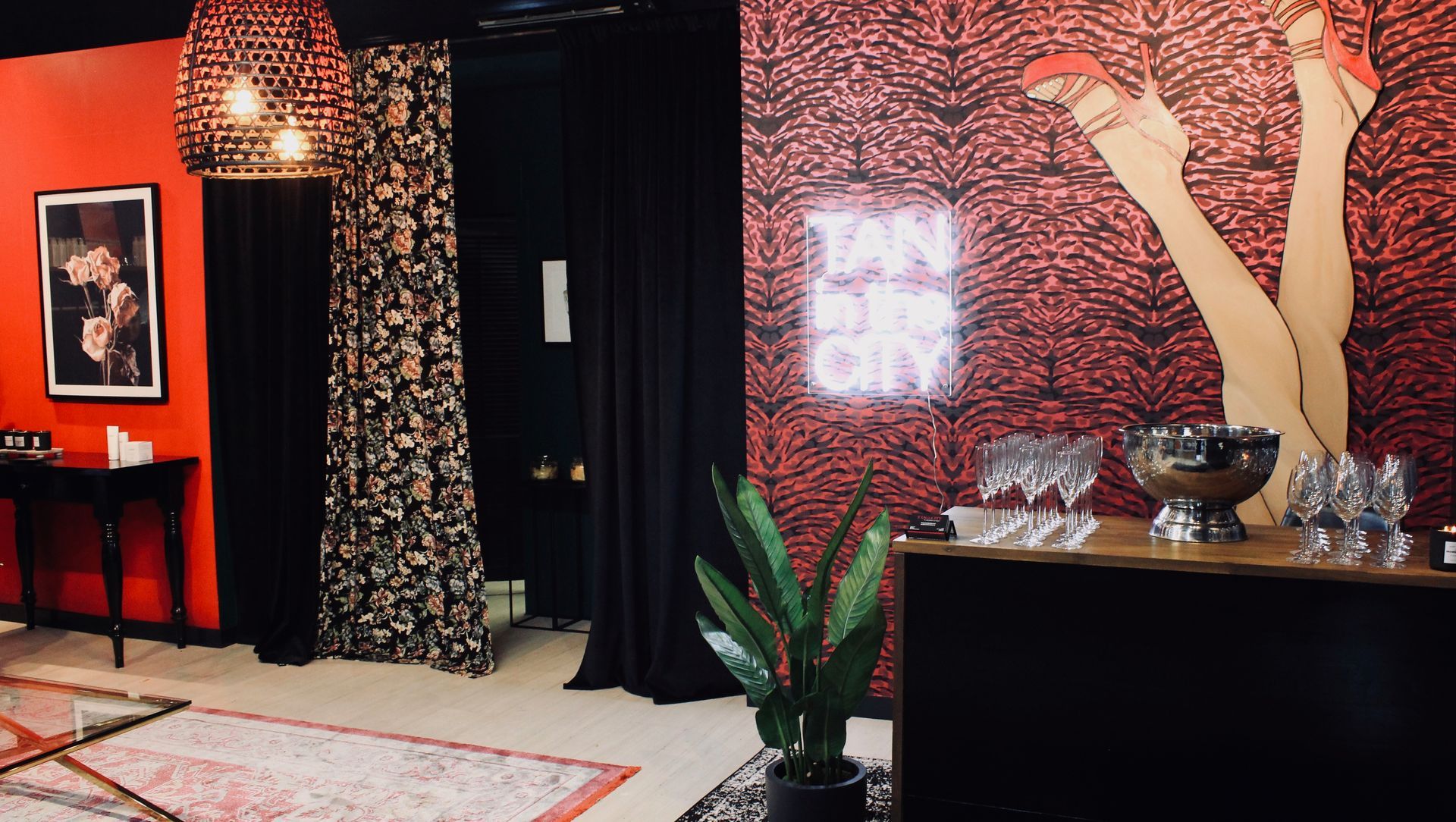 Tan in the City Ponsonby banner