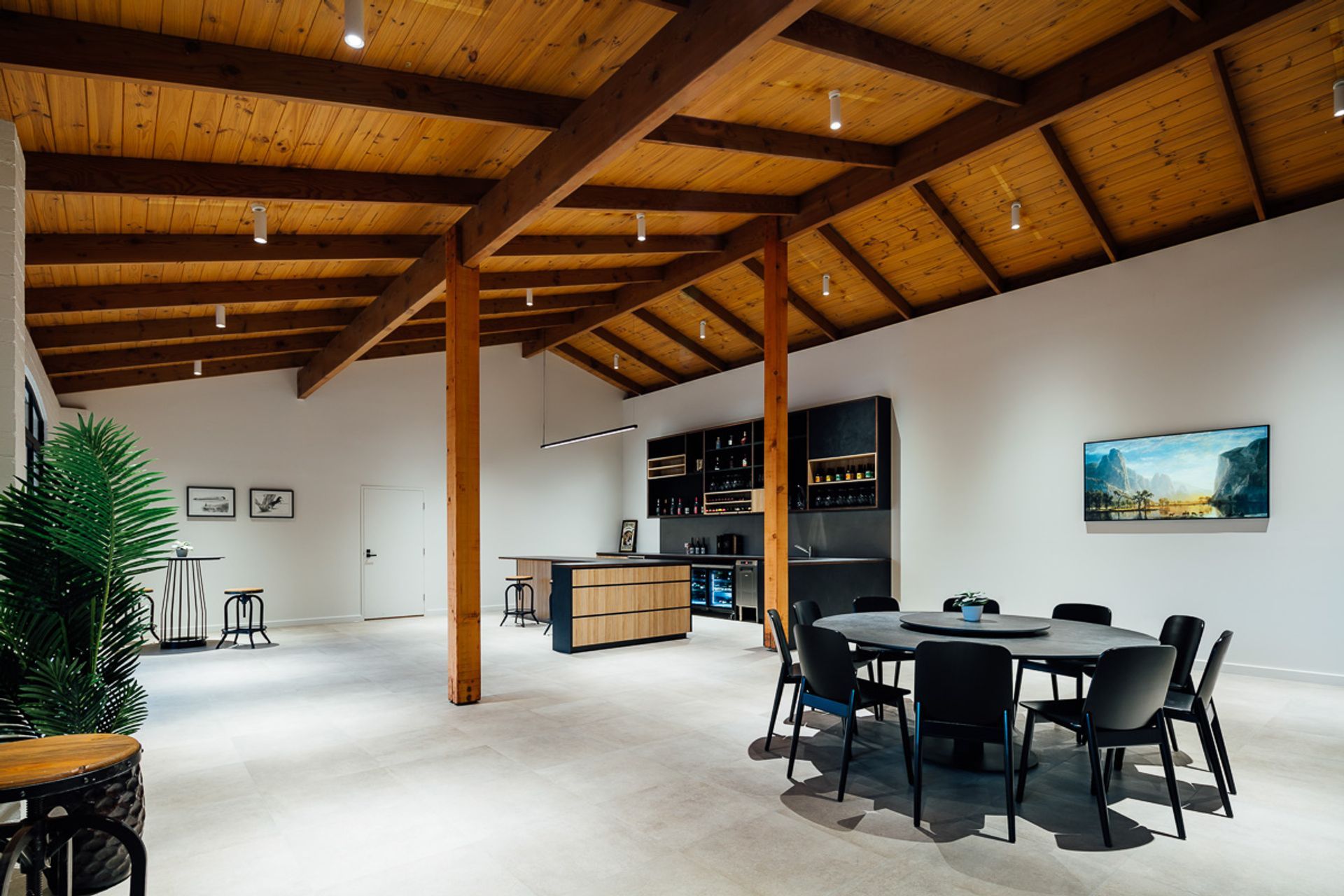 Karina Vineyard, Cellar Door