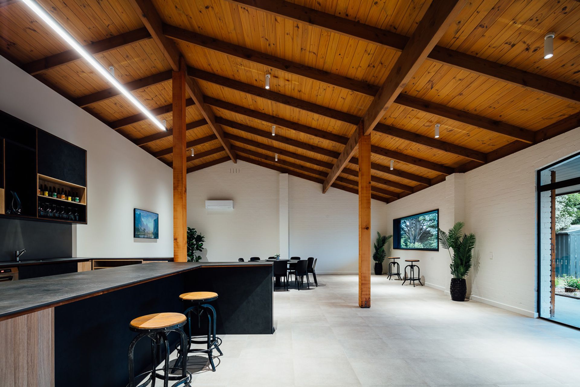 Karina Vineyard, Cellar Door