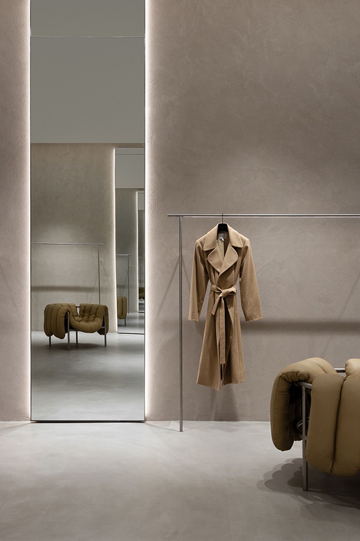 Viktoria &amp; Woods Chadstone