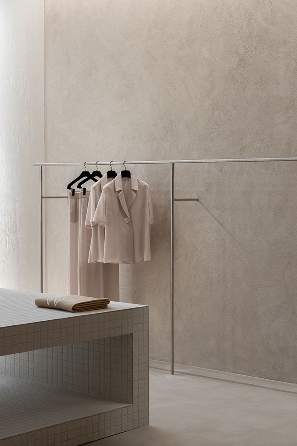 Viktoria & Woods Chadstone