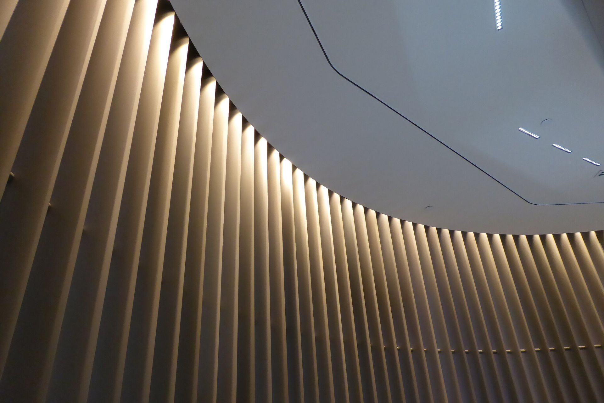 Walker &amp; Hall - Newmarket