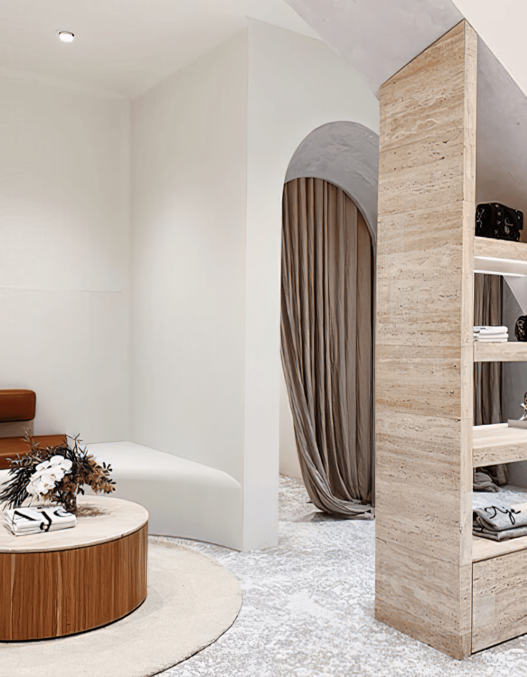 Aje. Athletica | Westfield Newmarket