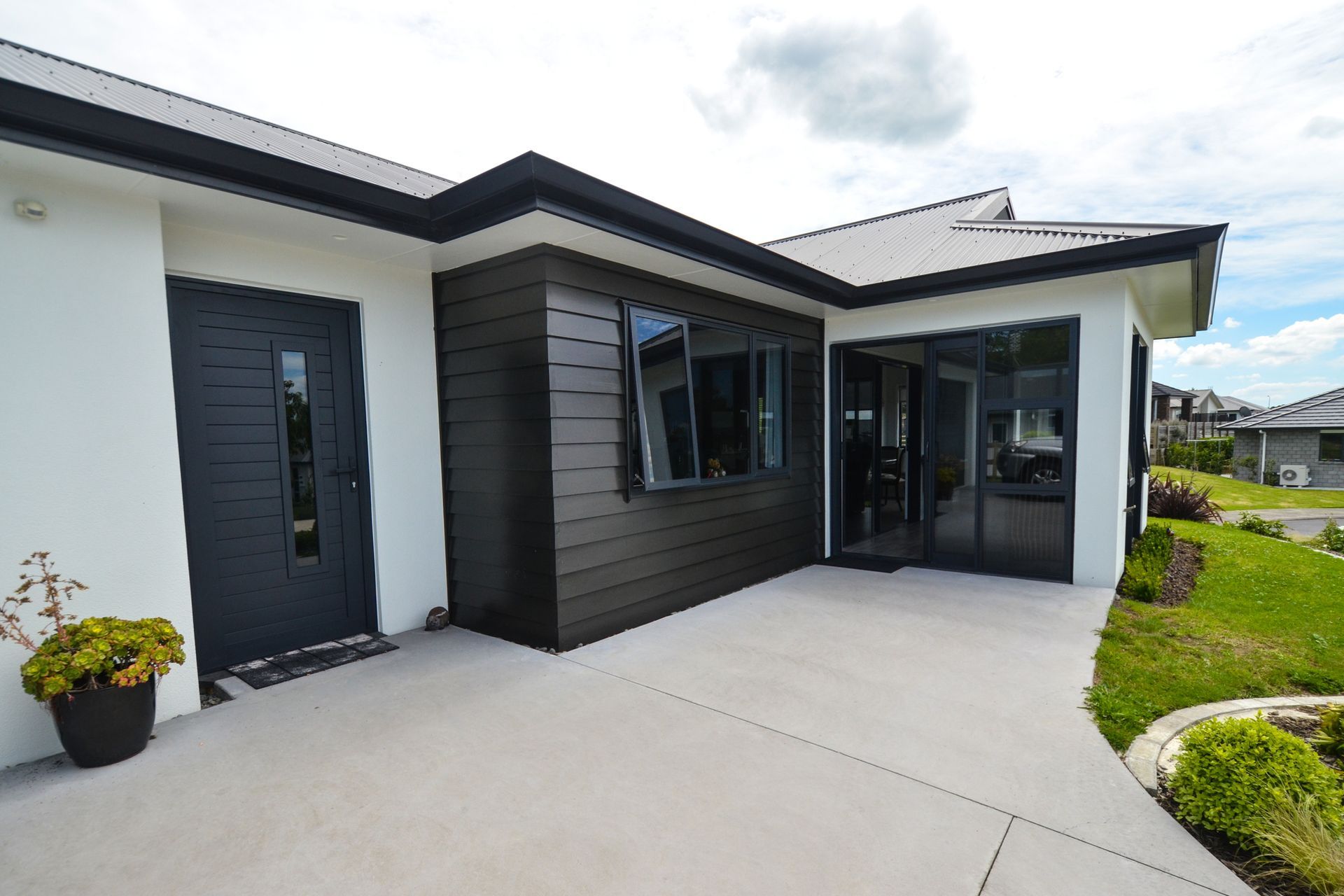 Aparangi Retirement Village - Develop