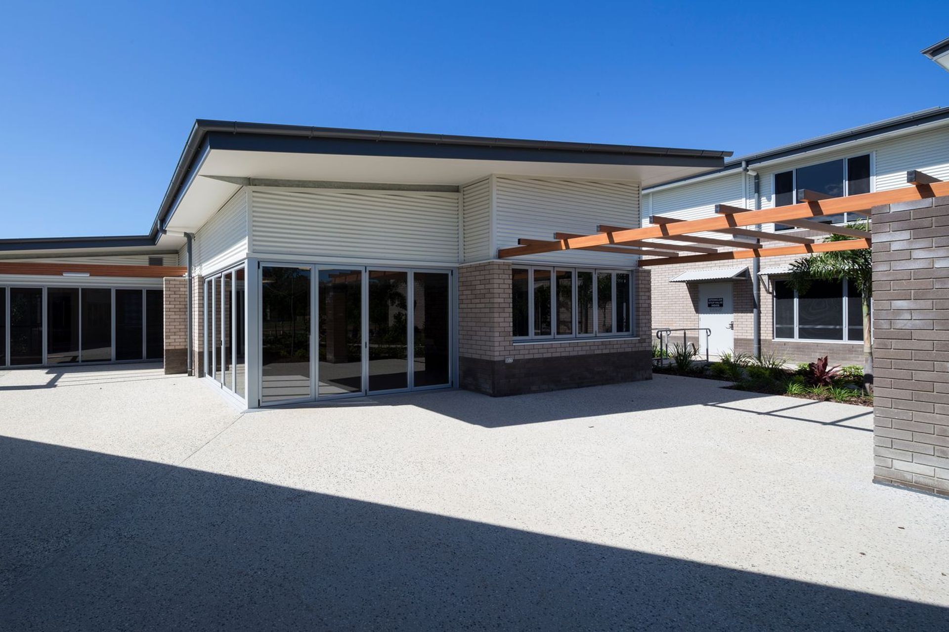 Meridan Plains IRT Nursing Home