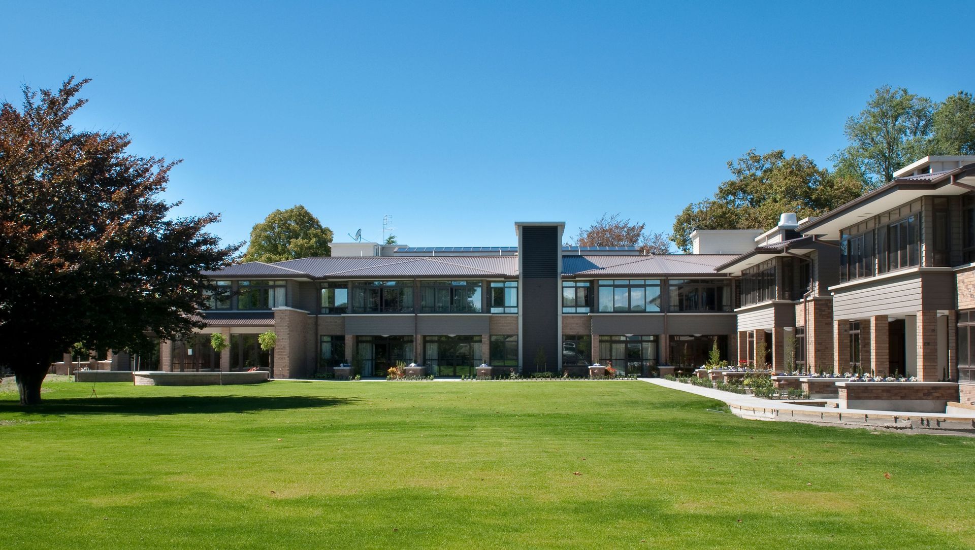 Holly Lea Retirement Home banner