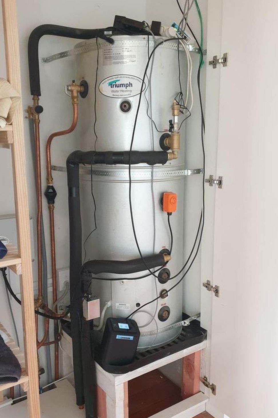 Tikokino House - Central heating &amp; Domestic Hot Water
