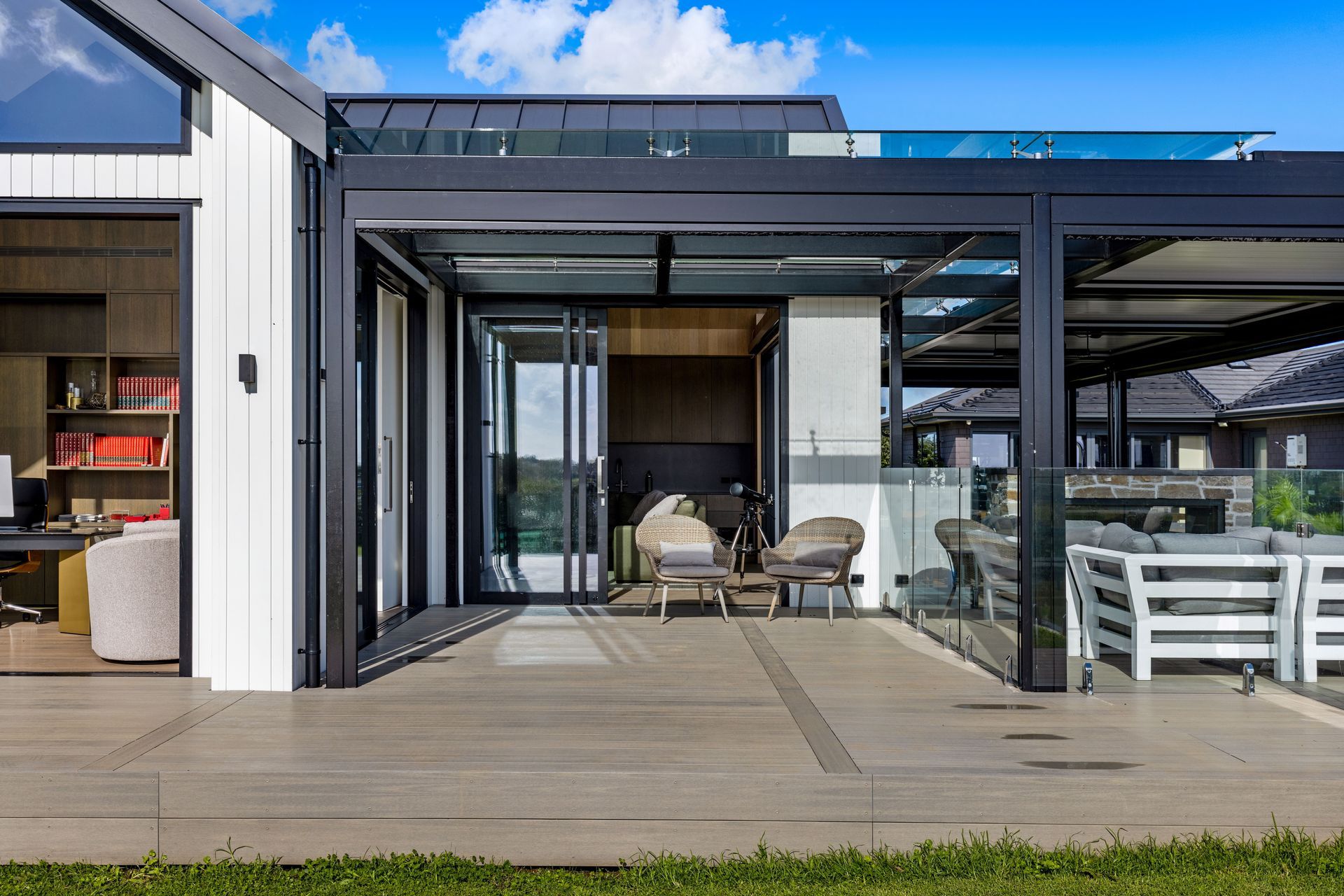 Karaka Boutique Pool House