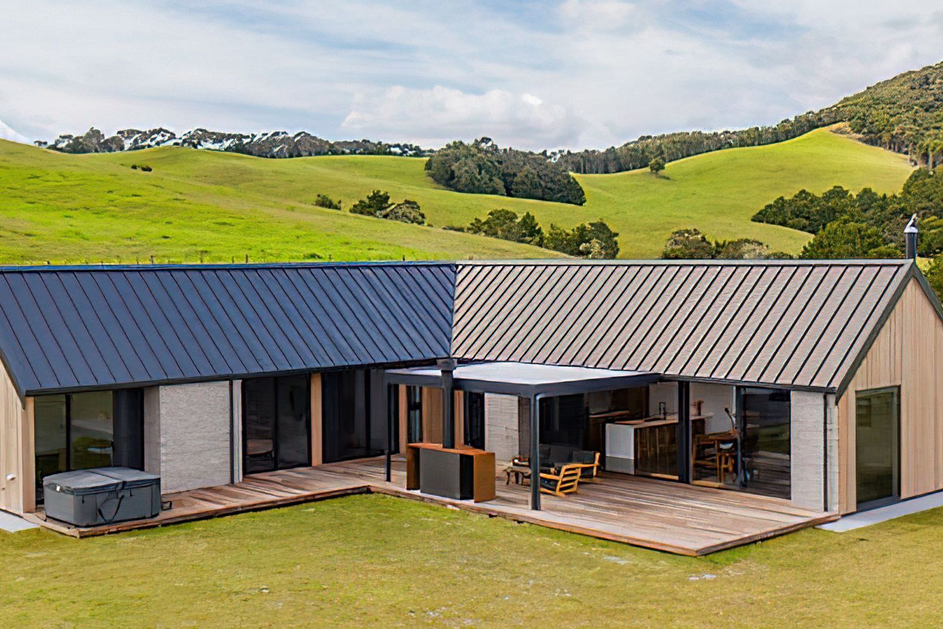 Rusty Ram- Luxury Lodge