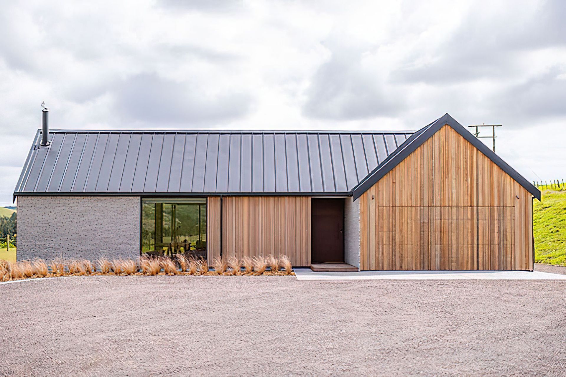 Rusty Ram- Luxury Lodge