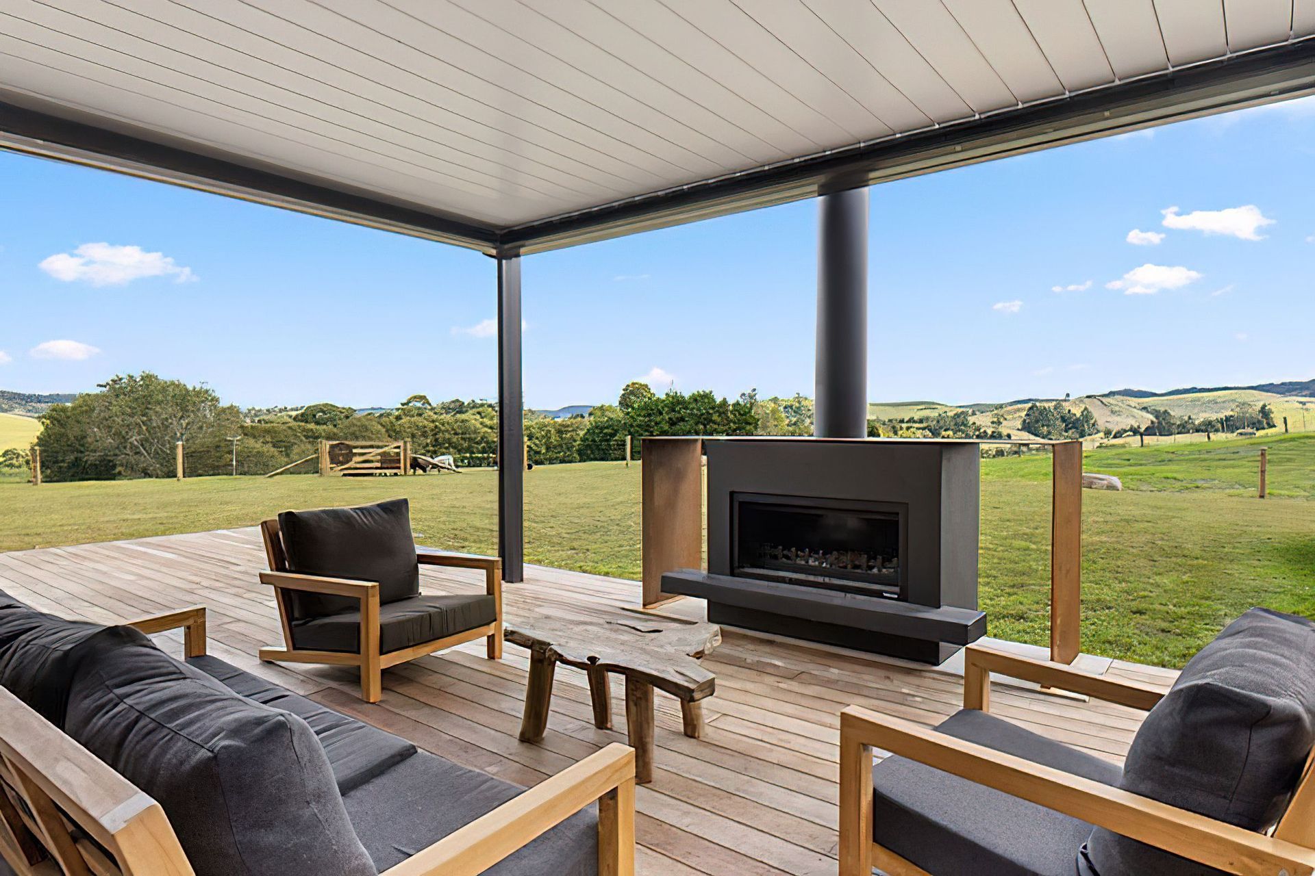 Rusty Ram- Luxury Lodge