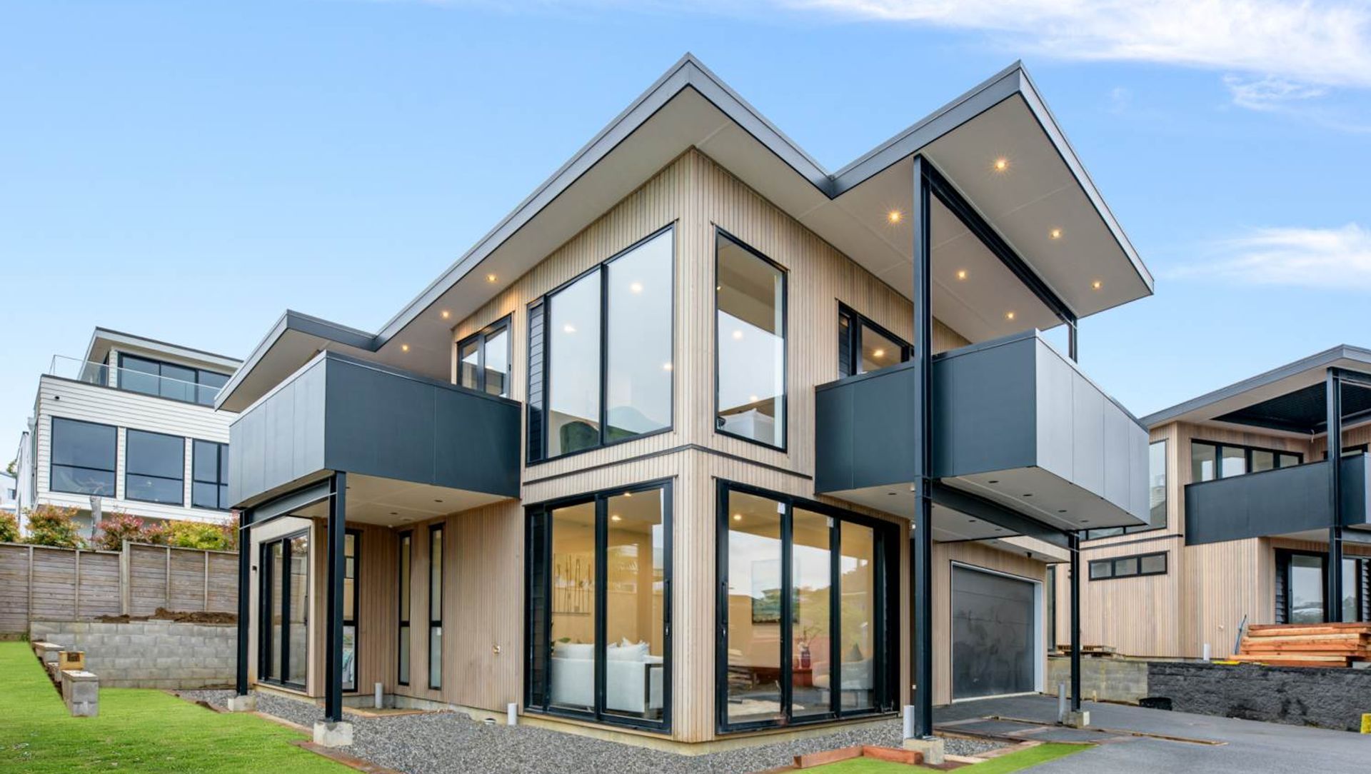 Takitimu Street Townhouses banner
