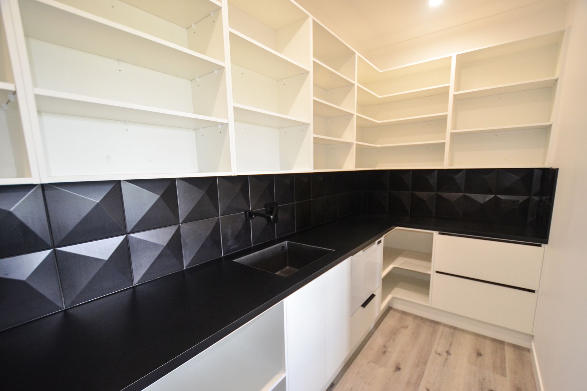 441 Glenbrook/Waiuku Rd - Build