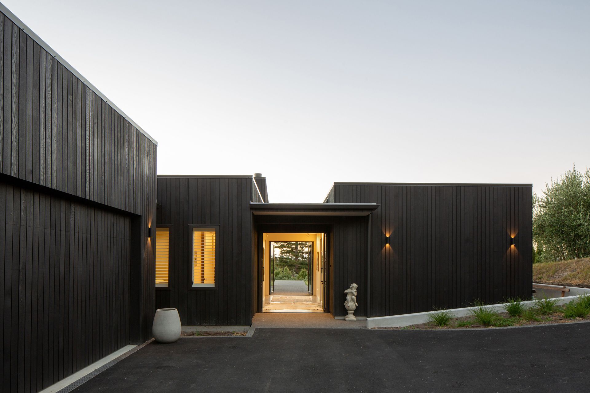 Black Barn J & D House