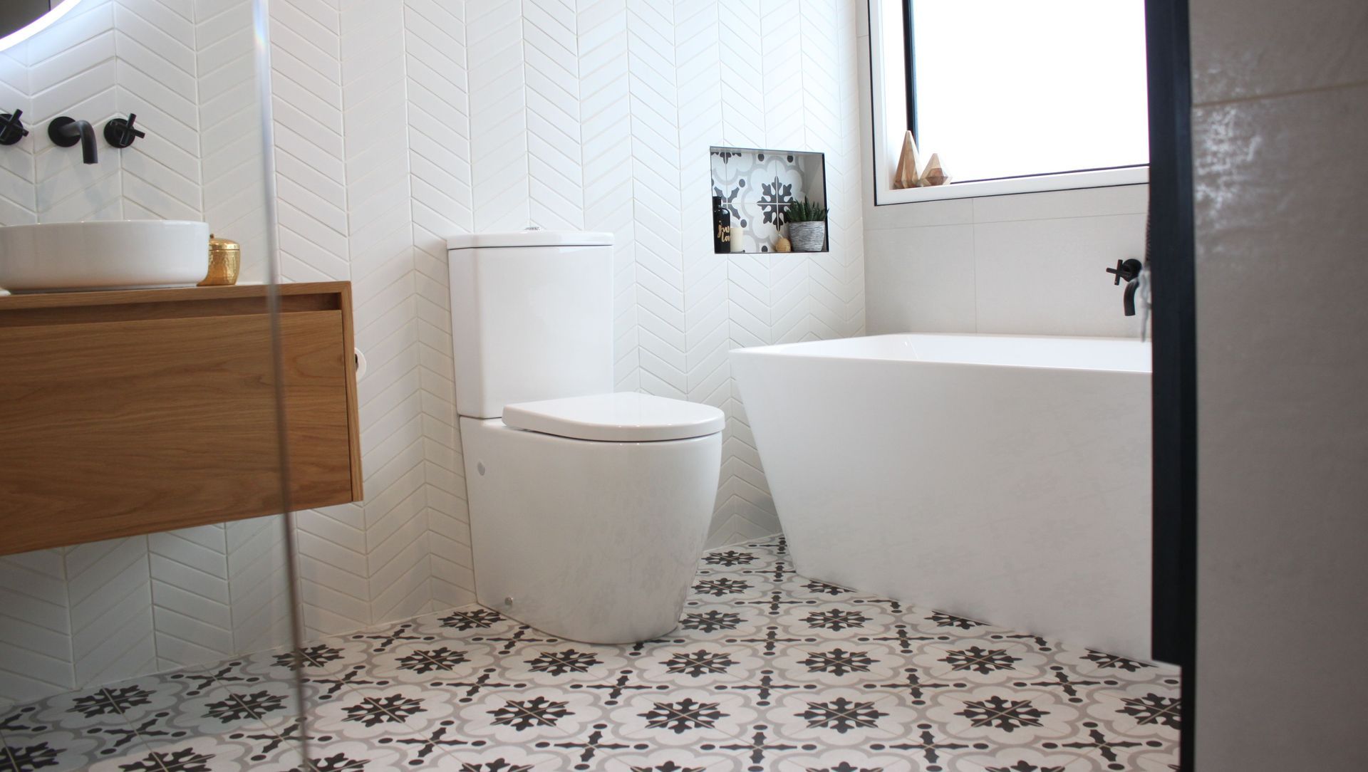 Contemporary Rural Home banner