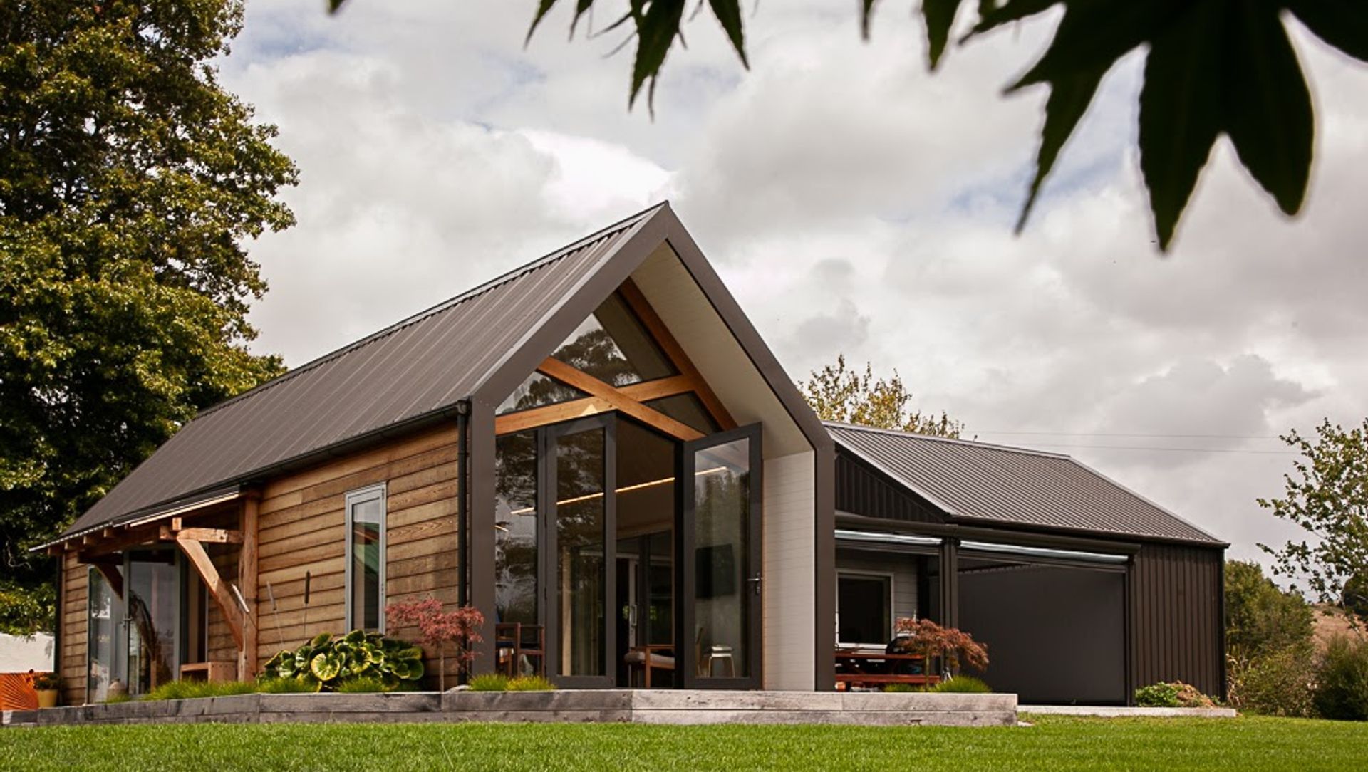 Rural Euro-Style Barn banner