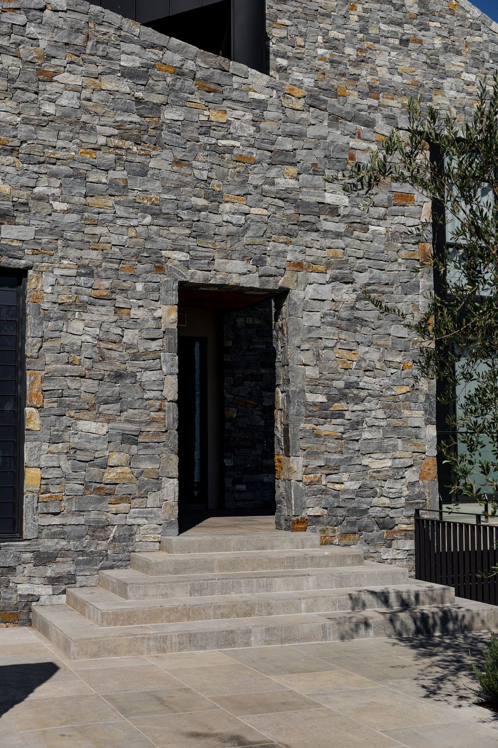 Mount View - Building Design