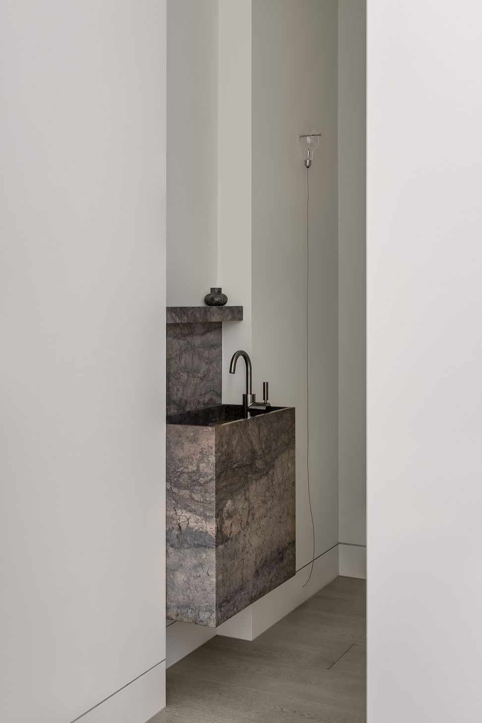 Kaye0362LR.jpg