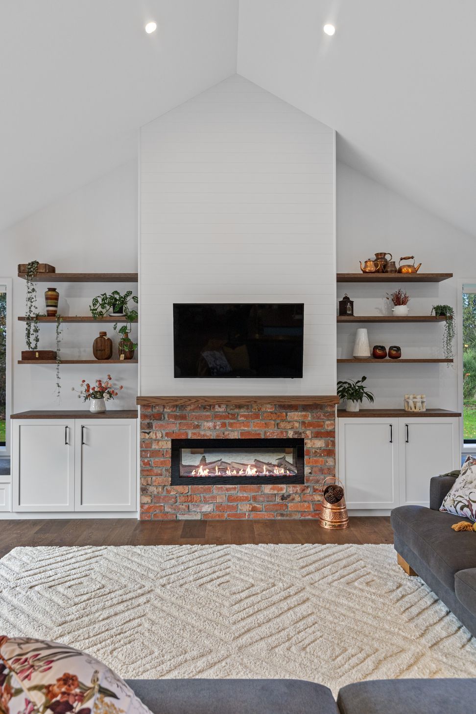 Living-Fireplace-2.jpeg