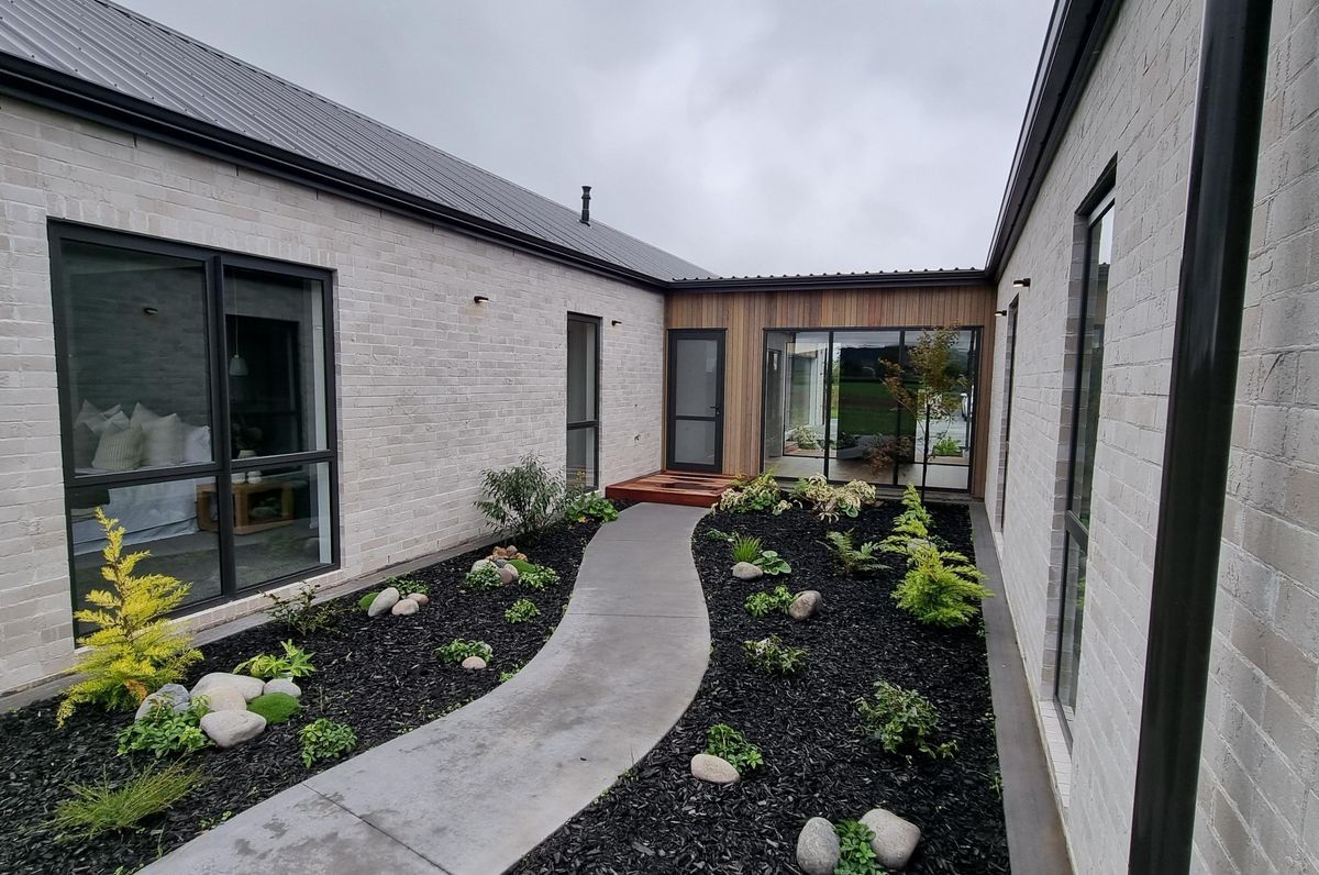 New Build - Blunt - Maungakawa Rd