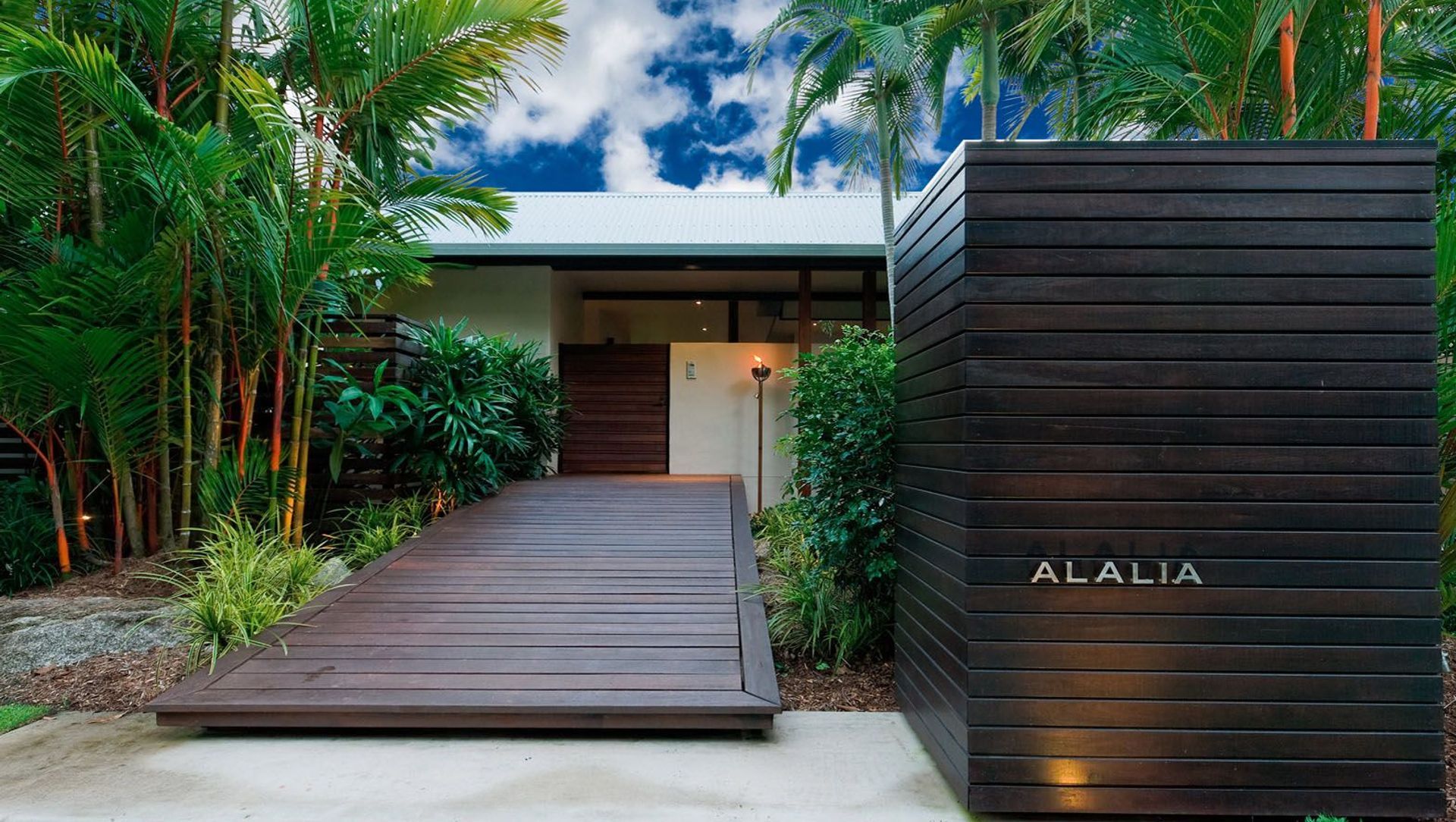 Alalia Port Douglas banner