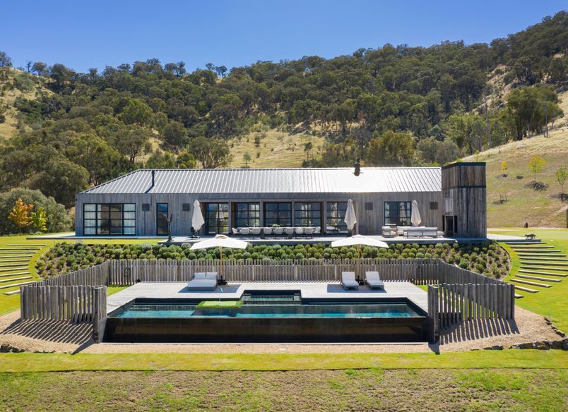 Cathedral Nest - Zoned Custom Home