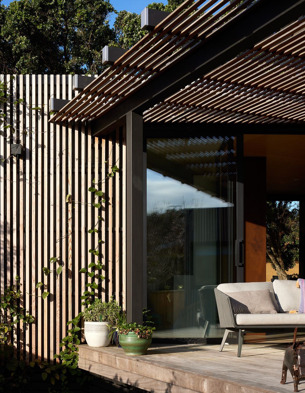 Slide-HouseVerandahSimon-Wilson6.jpeg