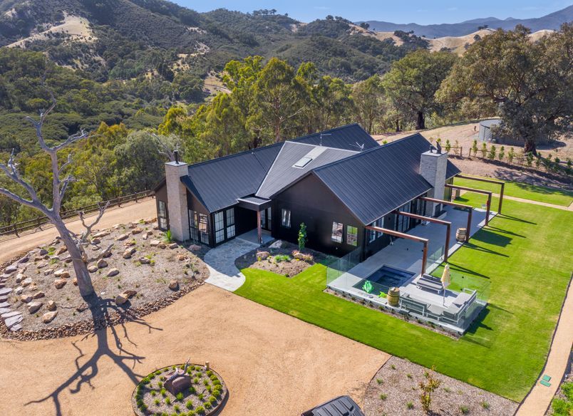 Open Plan Rural Retreat