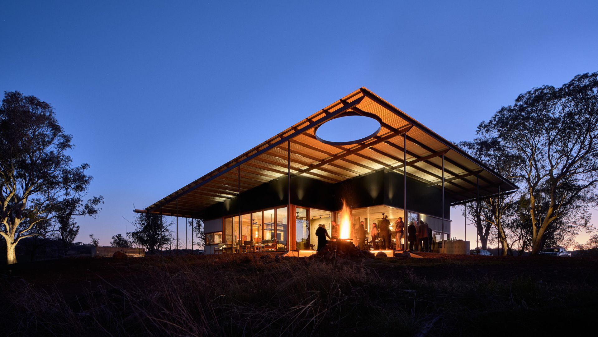 Upside Down Akubra House banner