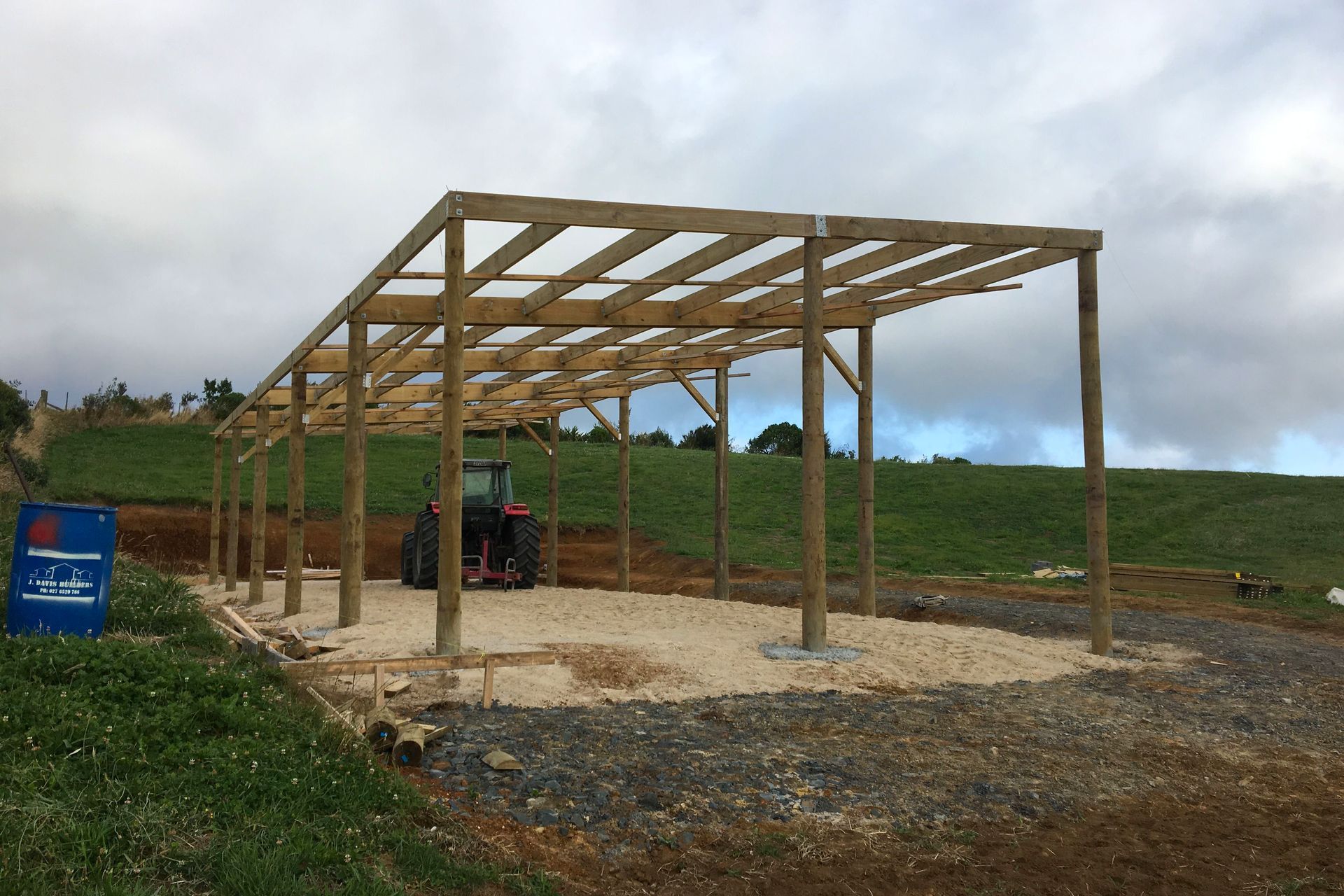 Raglan Lifestyle Pole Shed