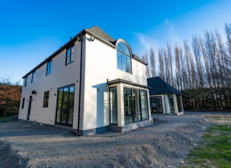 Clarkville - Rural Colonial Architectural Build