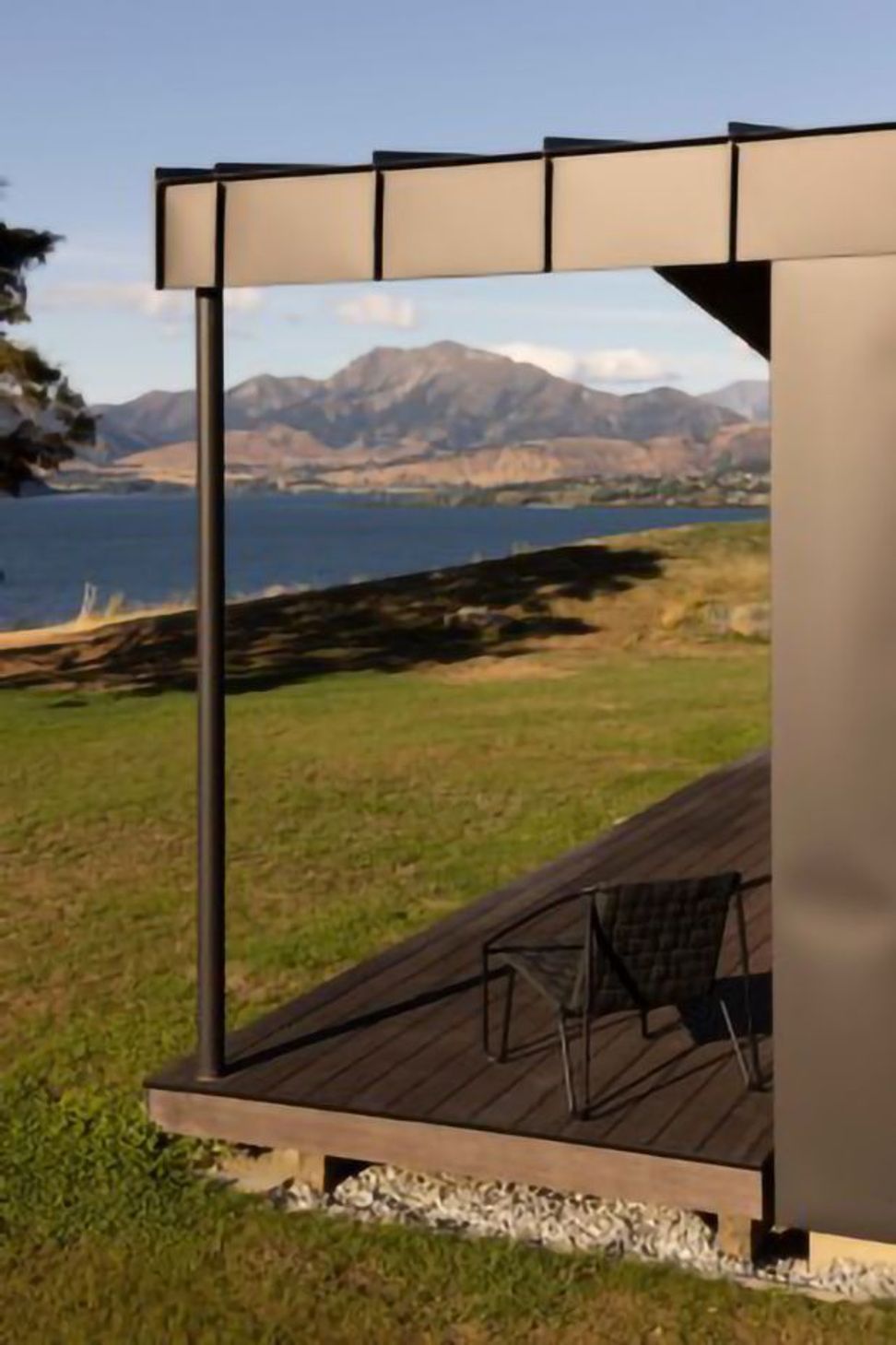 rafe-maclean-architects-roys-peak-house-08-265x397.jpg