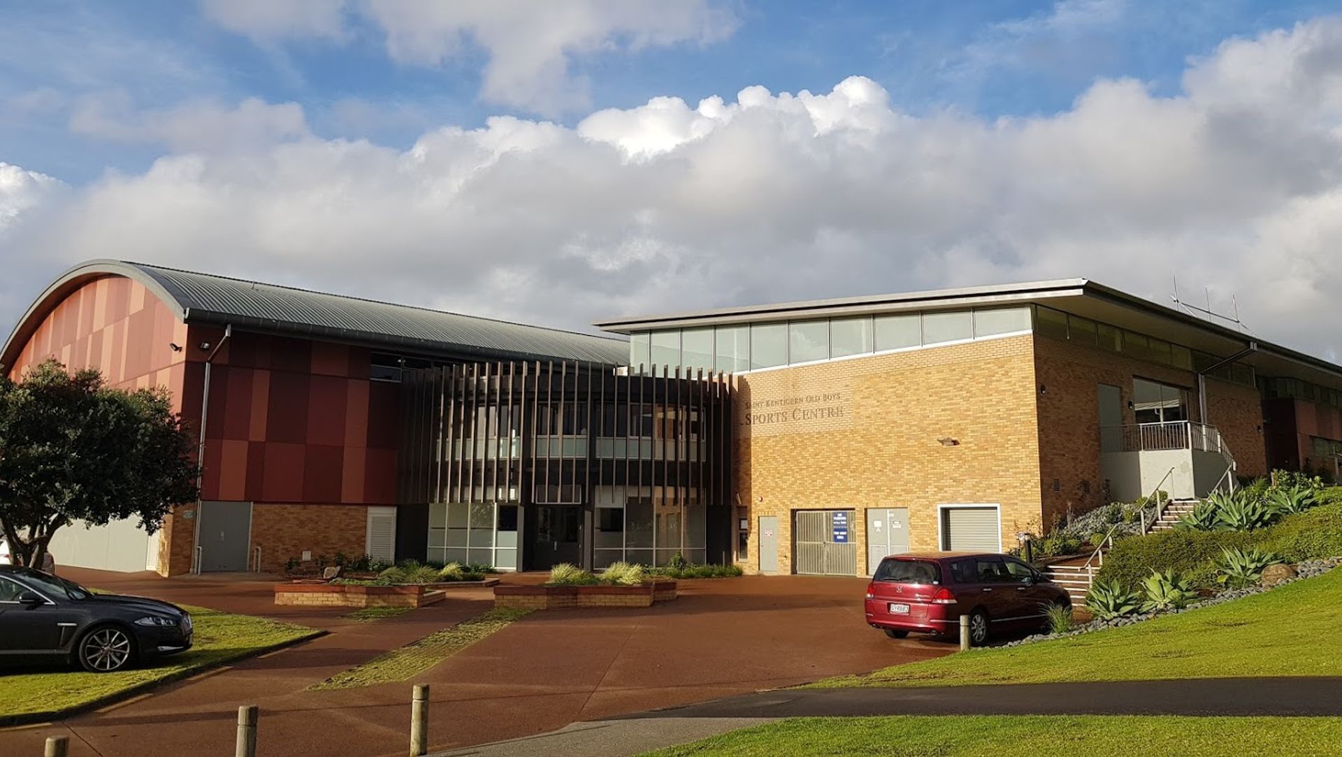 St Kentigern College banner