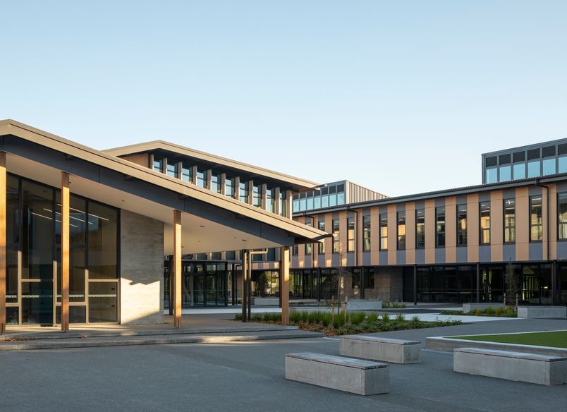 Te Aratai College