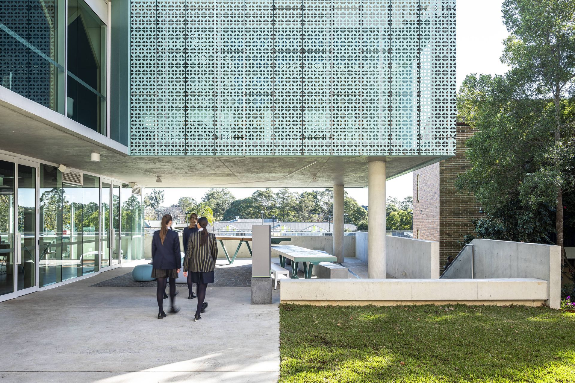 Ravenswood School for Girls