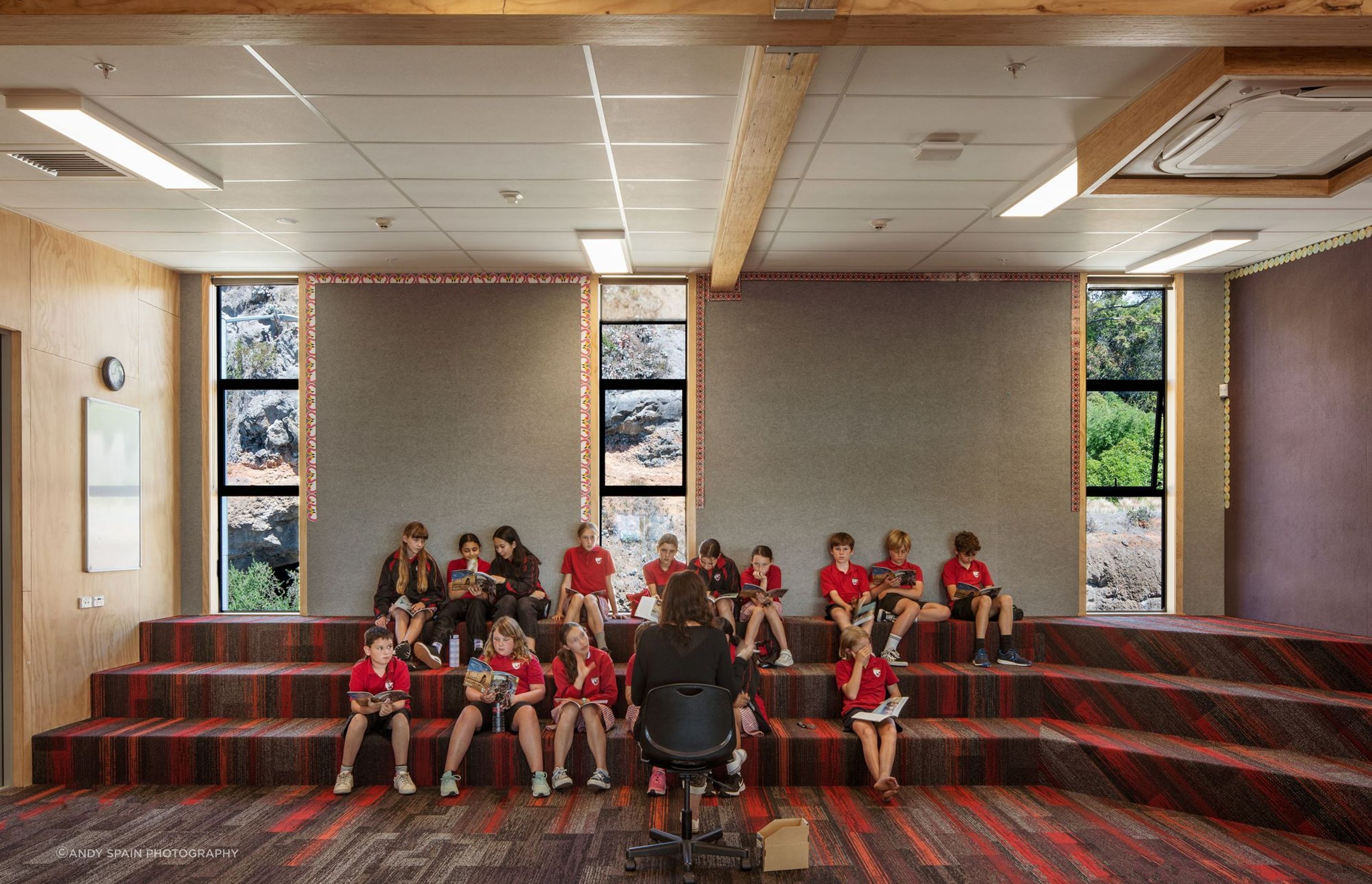 The school board had several functional requirements for the school which included the provision of agile spaces that could accommodate a variety of learning arrangments.