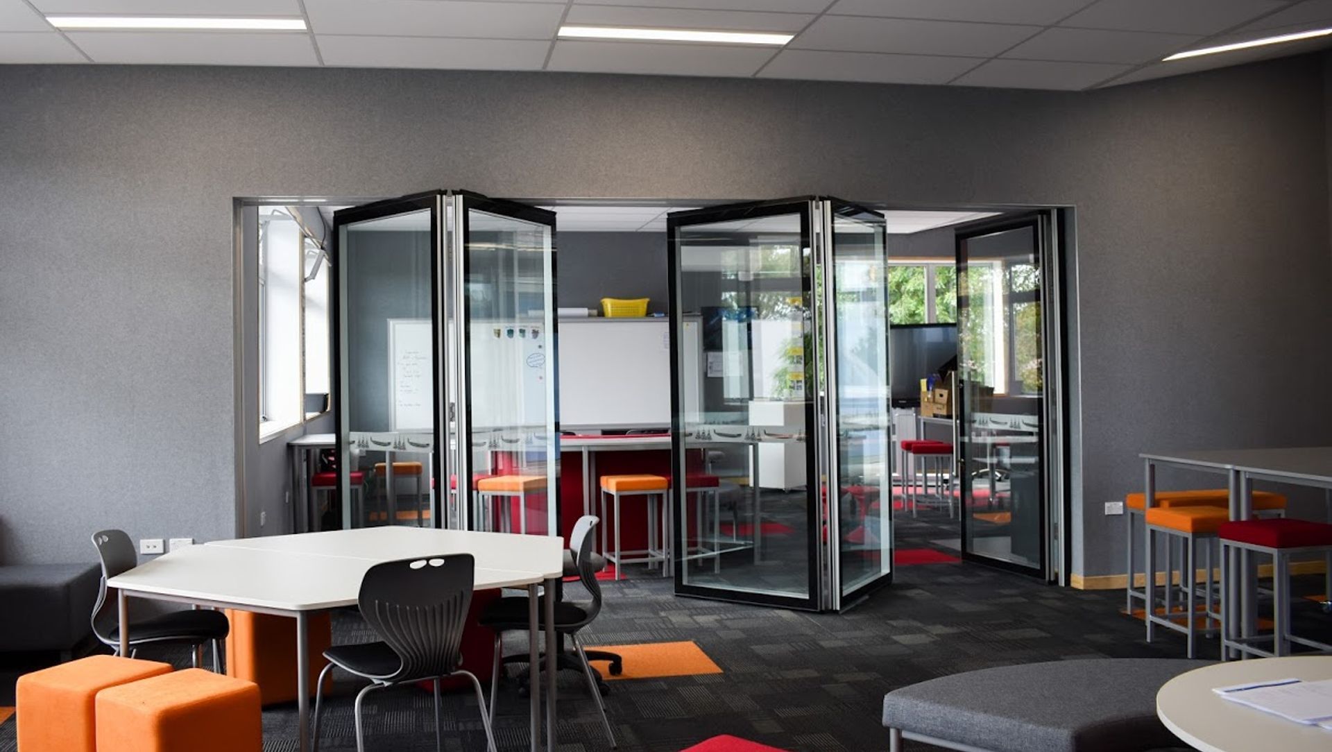 Wakaaranga Primary banner