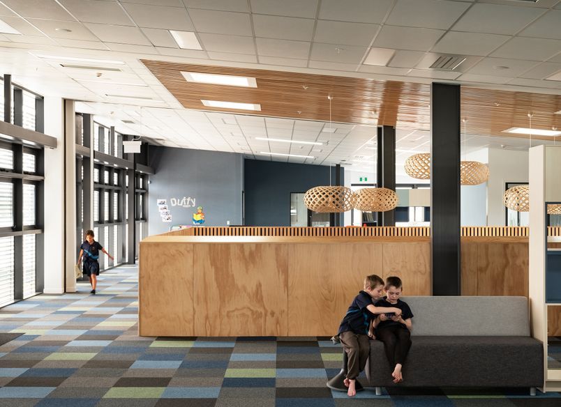 Carpets for low carbon designs in schools