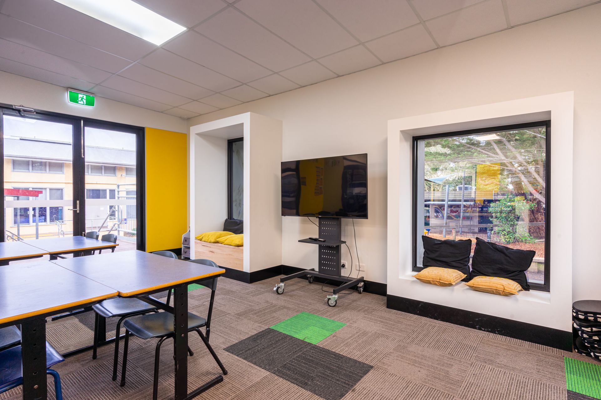 RED HILL CONSOLIDATED SCHOOL