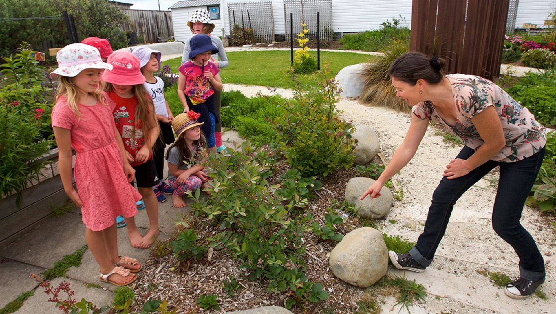 Community Project - OMATA SCHOOL ORCHARD banner