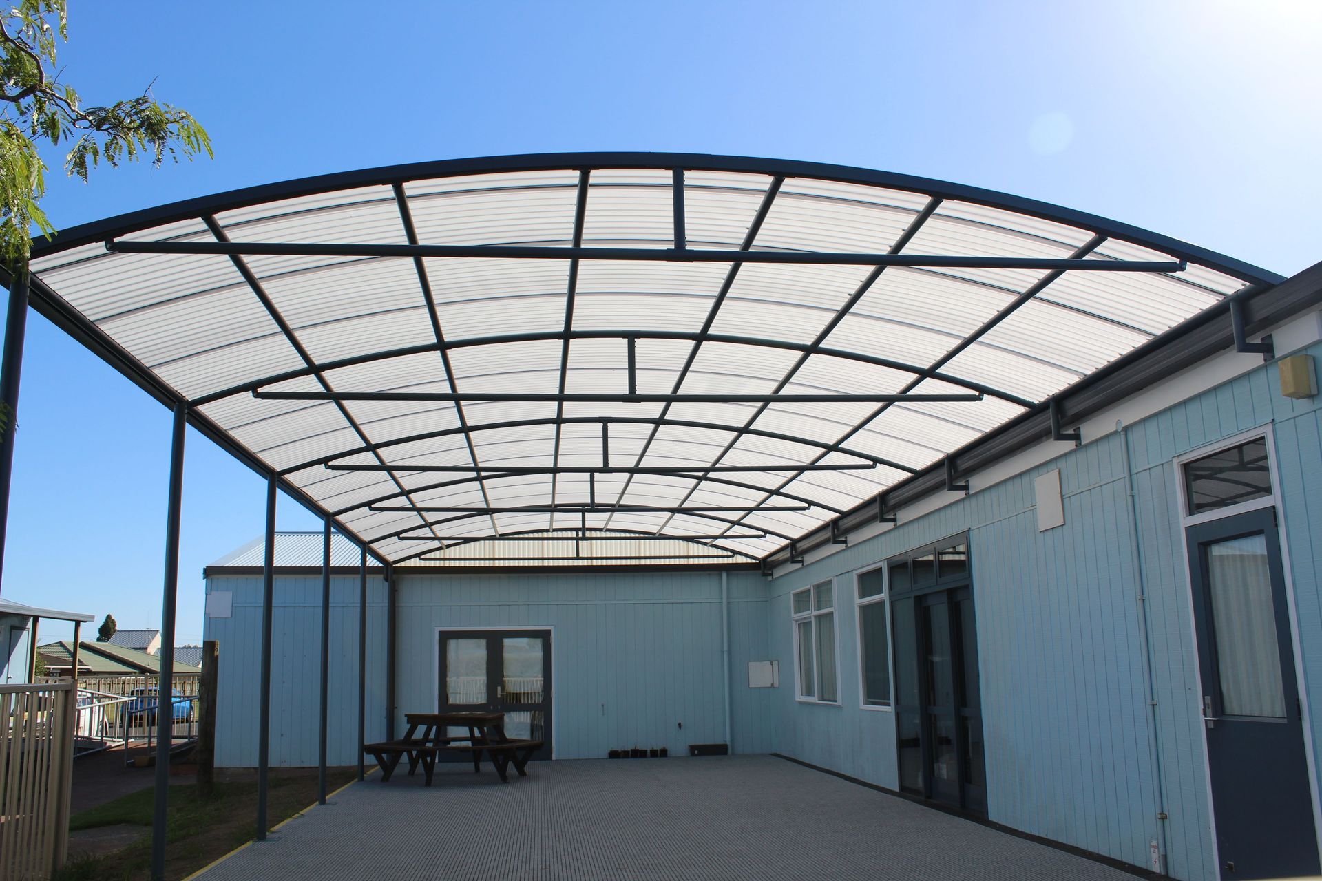 Archgola Hamilton North School