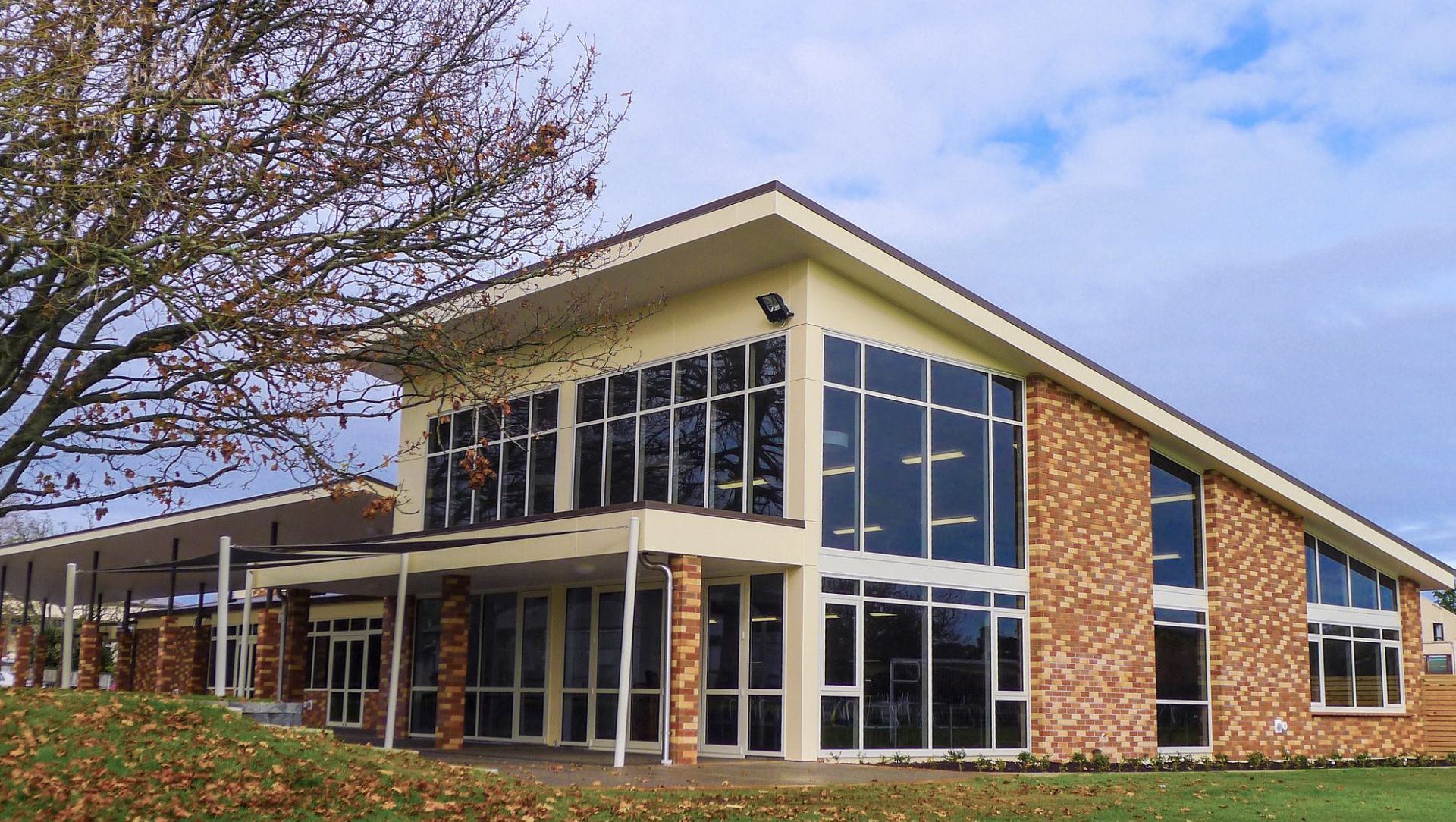 St Paul’s Collegiate School Dining Hall banner