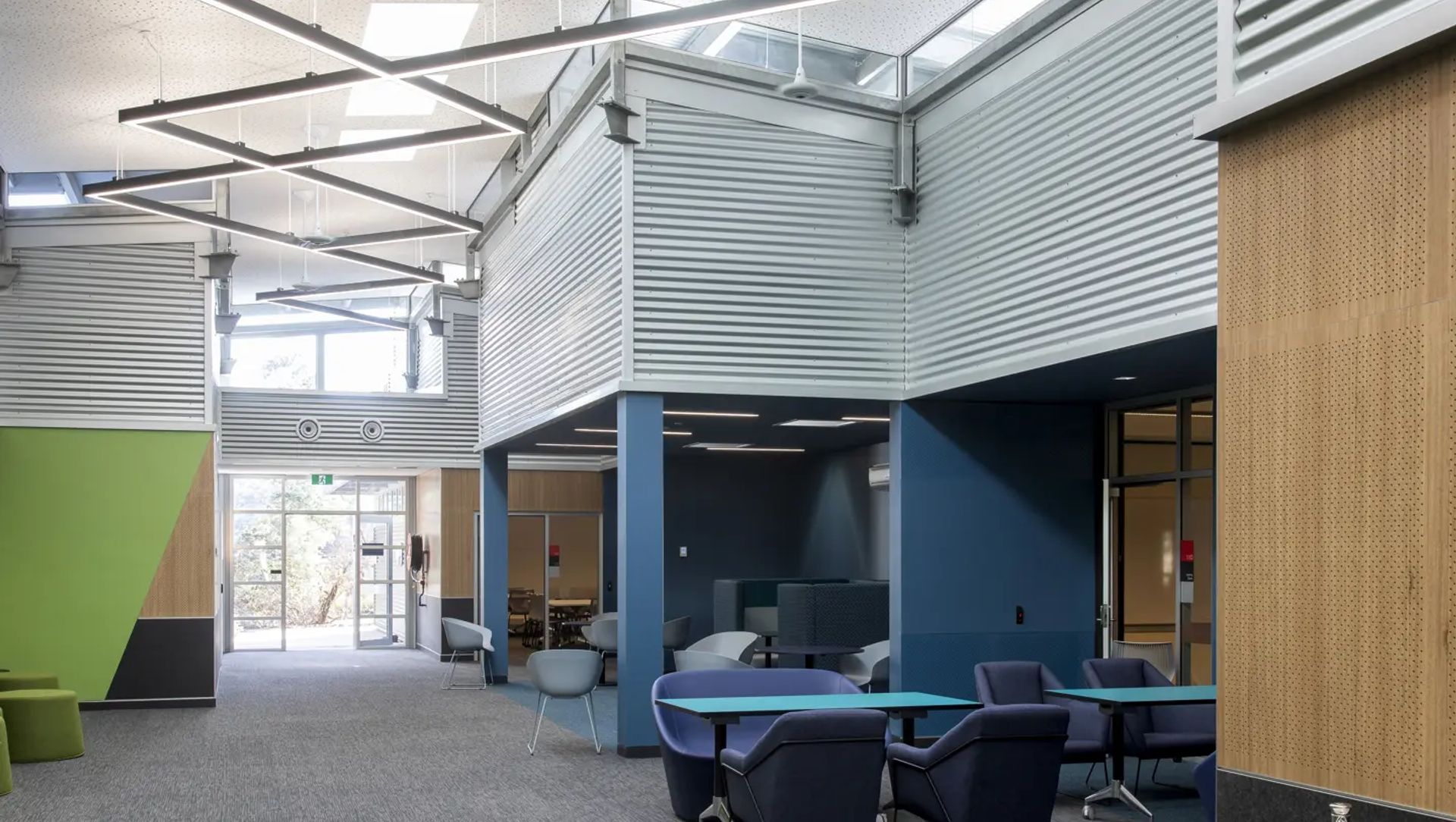 Charles Sturt University – Albury 754 banner